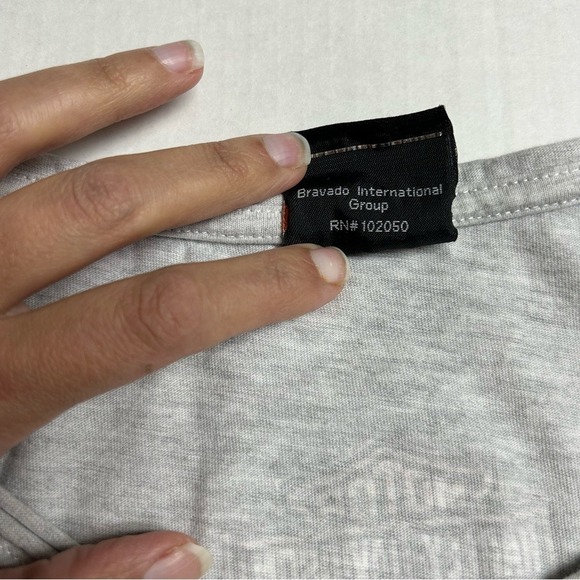 Harley Davidson Women's V-neck Gray Tshirt Size Large Chicago - Picture 5 of 9
